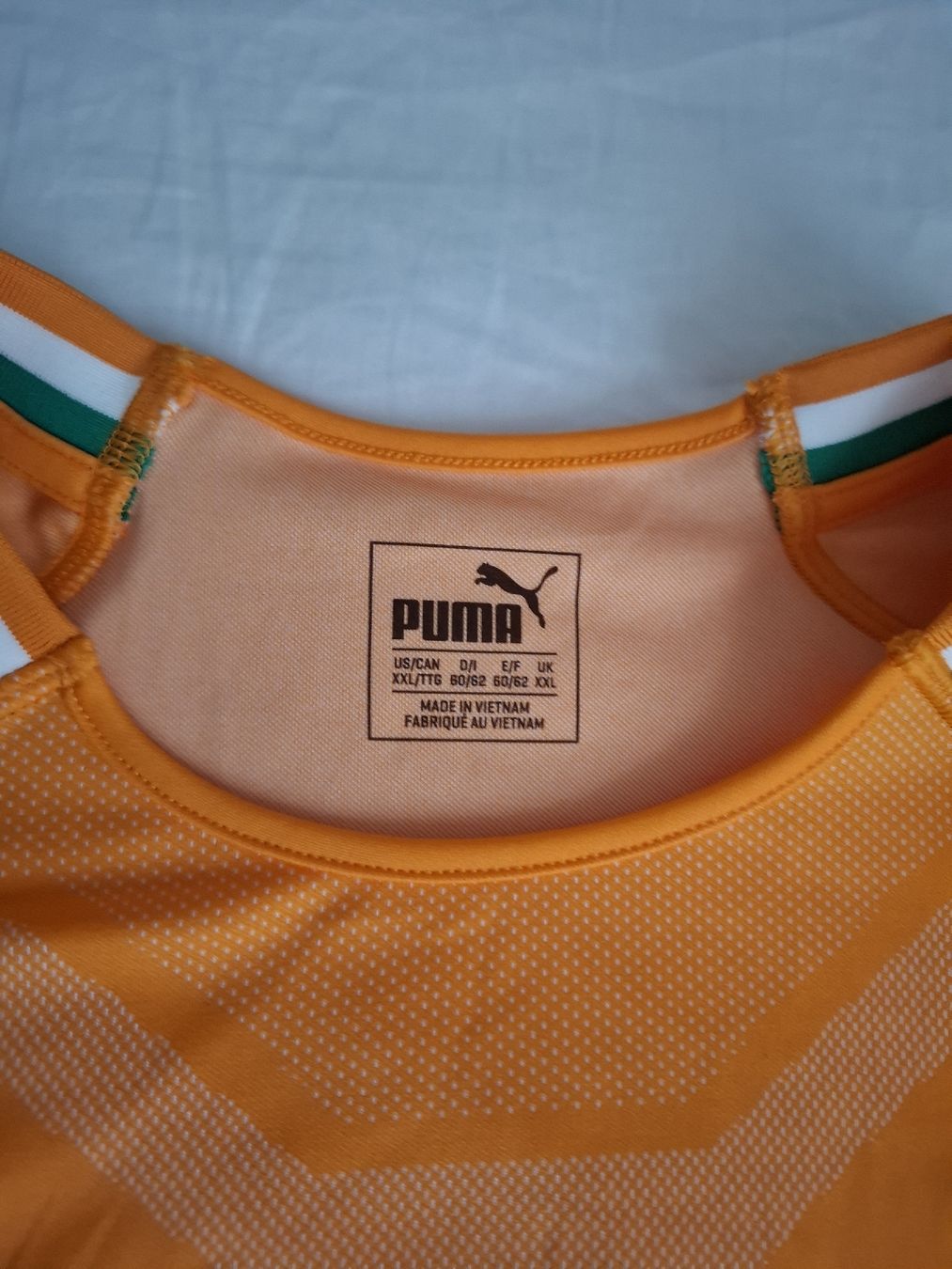 Puma Canottiere & Pantaloni: Original Elfenbeinküste 2018 Trikot – Usato da Pratteln venduto da eri_t65l 2