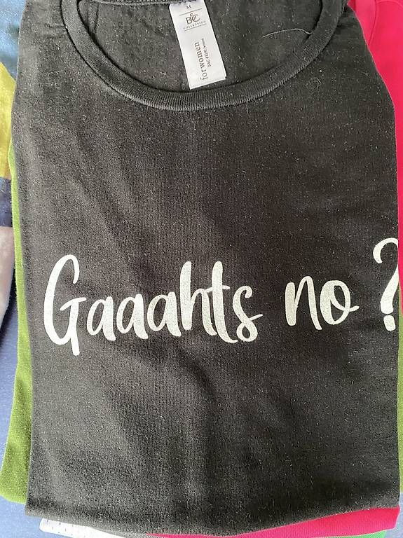 T-shirt: T-Shirt – Usato da Herisau venduto da mel_s2mx