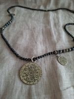 Collier Vintage Bohème à Médaillons Gravés