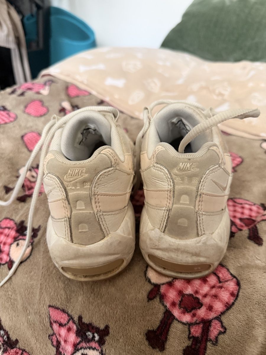 Chaussures femmes: Nike Airmax, Grösse 36 – D'occasion à Biel/Bienne par Anjalina2609 2