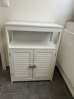 Badezimmer Schrank mit Lamellentüren weiss guter Zustand