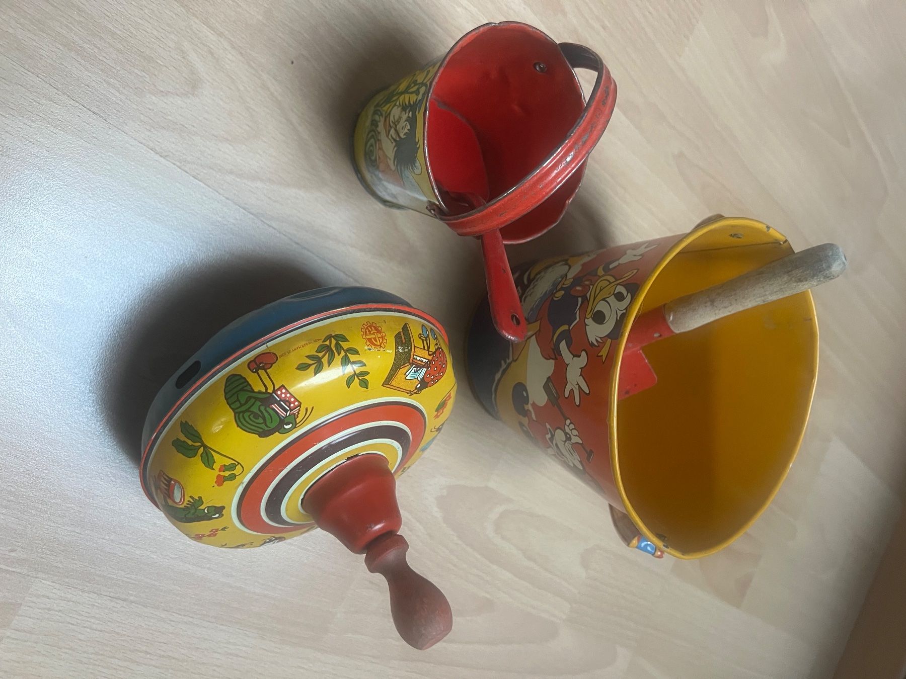 Giocattoli: Sehr altes Blech Spielzeug – Usato da Burgdorf venduto da Vida6 2