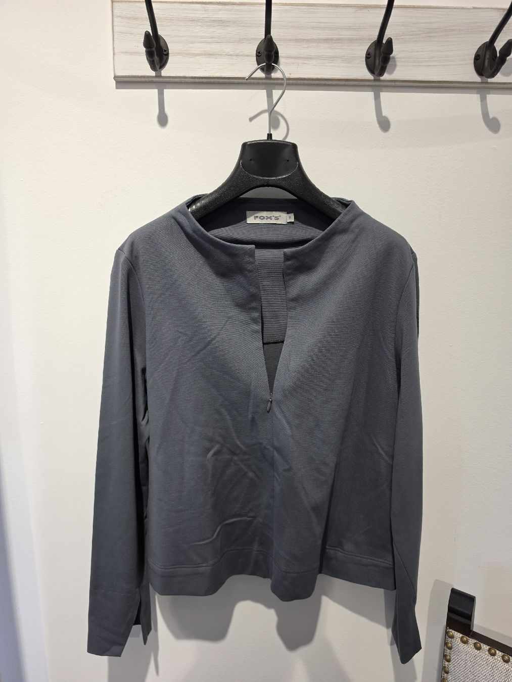 Fox Maglioni & Felpe: Pullover grau Marke FOX'S Grösse 38 neuwertig – Usato da Adligenswil venduto da FriedasWelt
