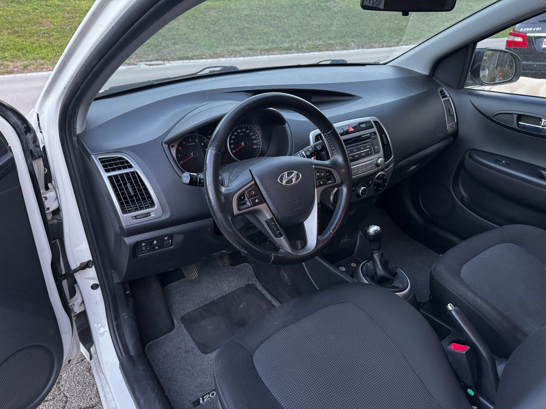 Hyundai Autos: Hyundai i20 1.2 BlueDrive – Gebraucht aus Elgg von Martin1911 5