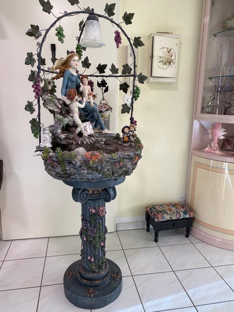 Stagni & Fontane ornamentali: Romantischer Brunnen mit Licht – Usato da Aarburg venduto da PrivatTrader01