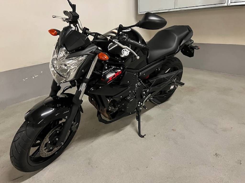 Route: Yamaha XJNA ABS – D'occasion à Trimmis par Tiguan2009