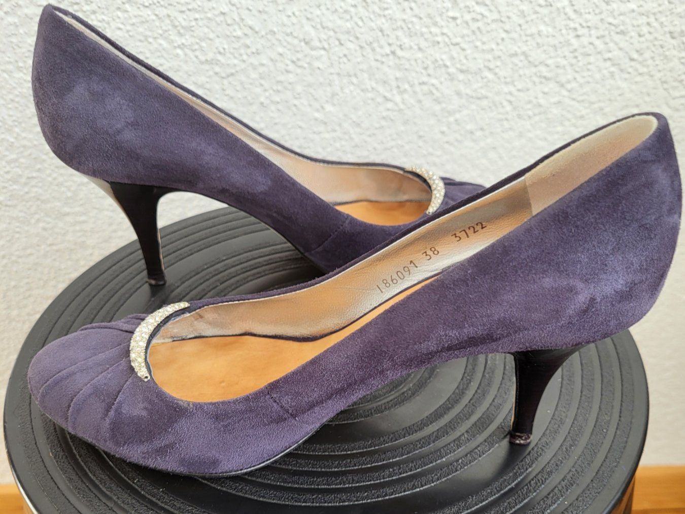 Scarpe da donna: Elegante Pumps in Lilafarbe – Usato da Meilen venduto da mads57 2