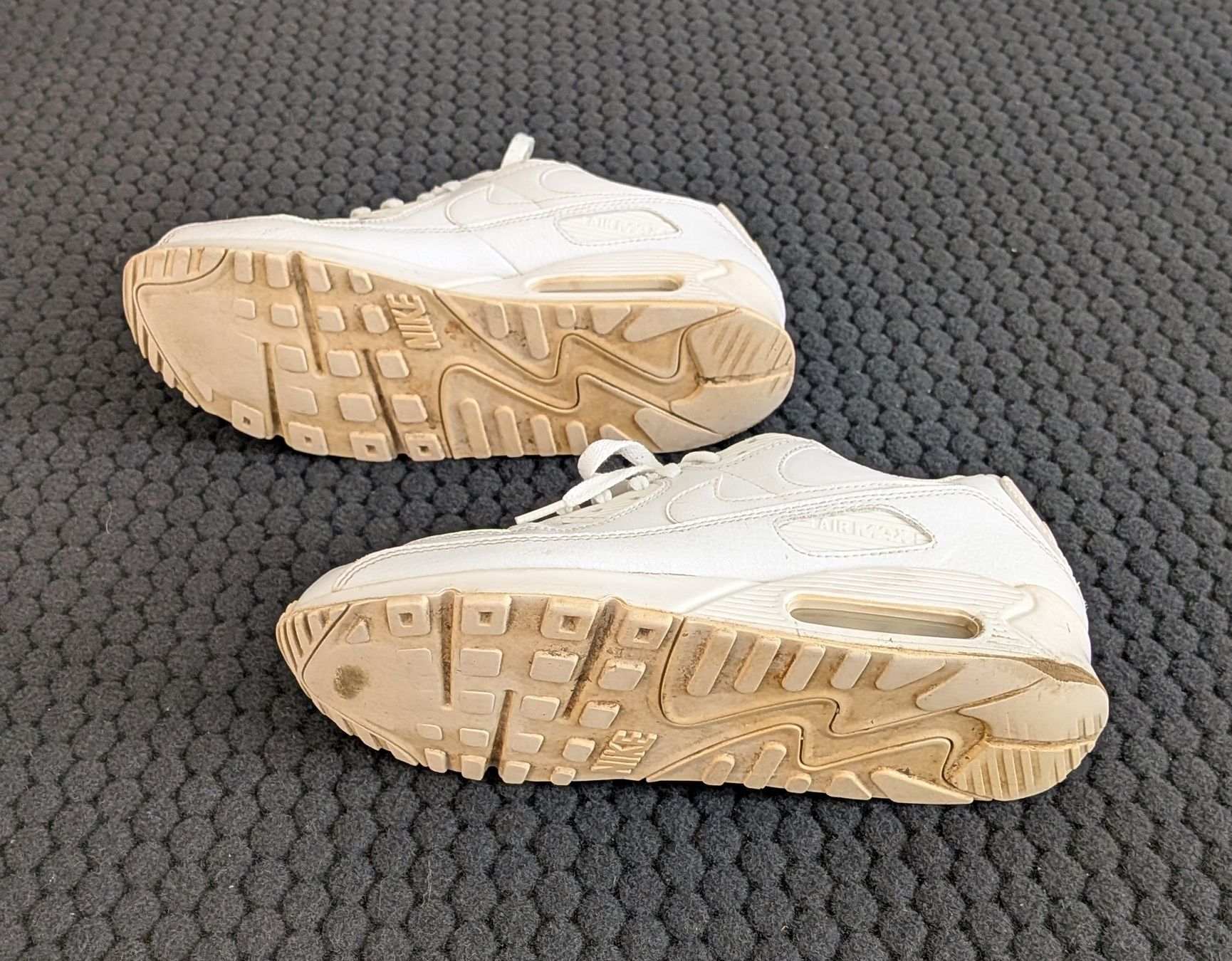 Nike Chaussures hommes: Nike Air Max 90 LTR Weiss – D'occasion à Zürich par vukzh 2