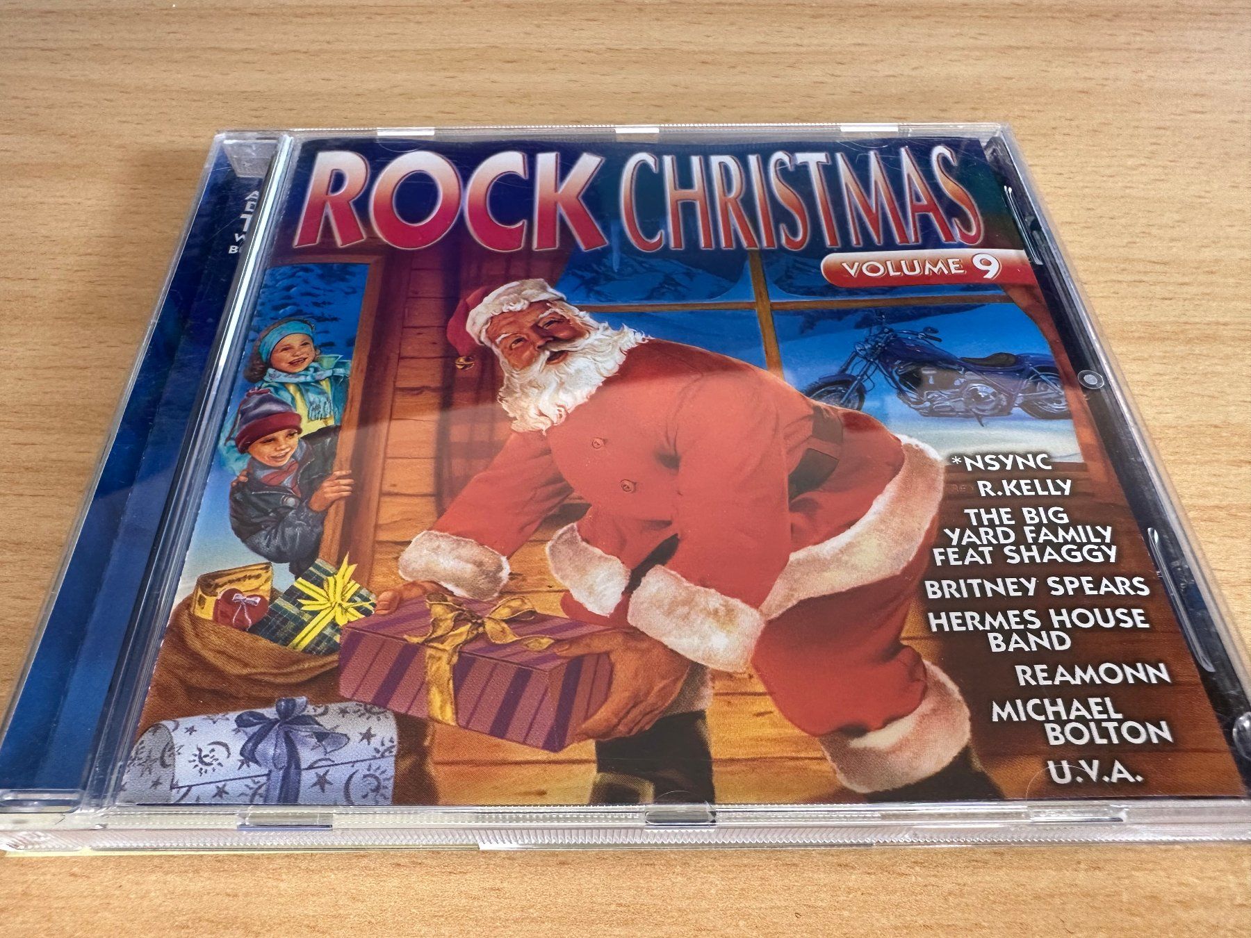 CD: Various – Rock Christmas Volume 9 – Usato da Rikon im Tösstal venduto da Alpenmutz