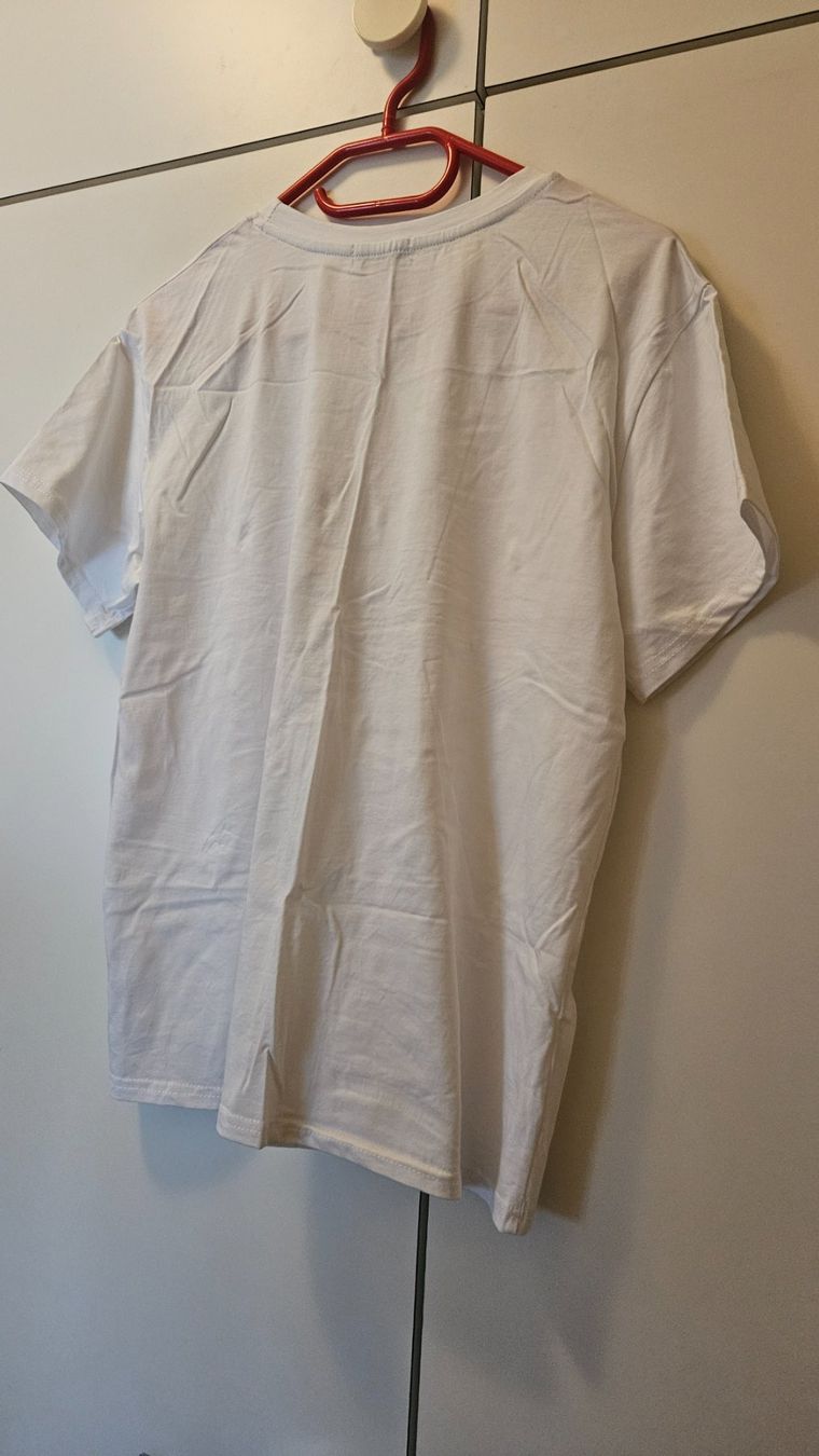 T-shirt: Maglietta cotone tg.M "Bonjour Paris" – Usato da Melano venduto da H-Sara 3