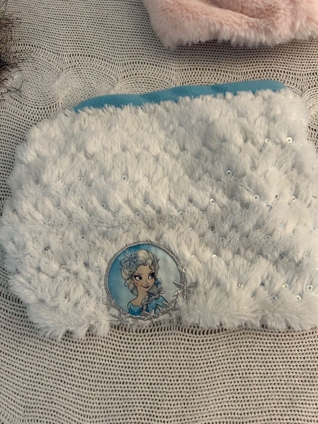 Lotti di vestiti: Mütze 52cm, Loop und Tasche Packet Elsa – Nuovo (secondo la descrizione) da Thalwil venduto da mar_pvx7 1