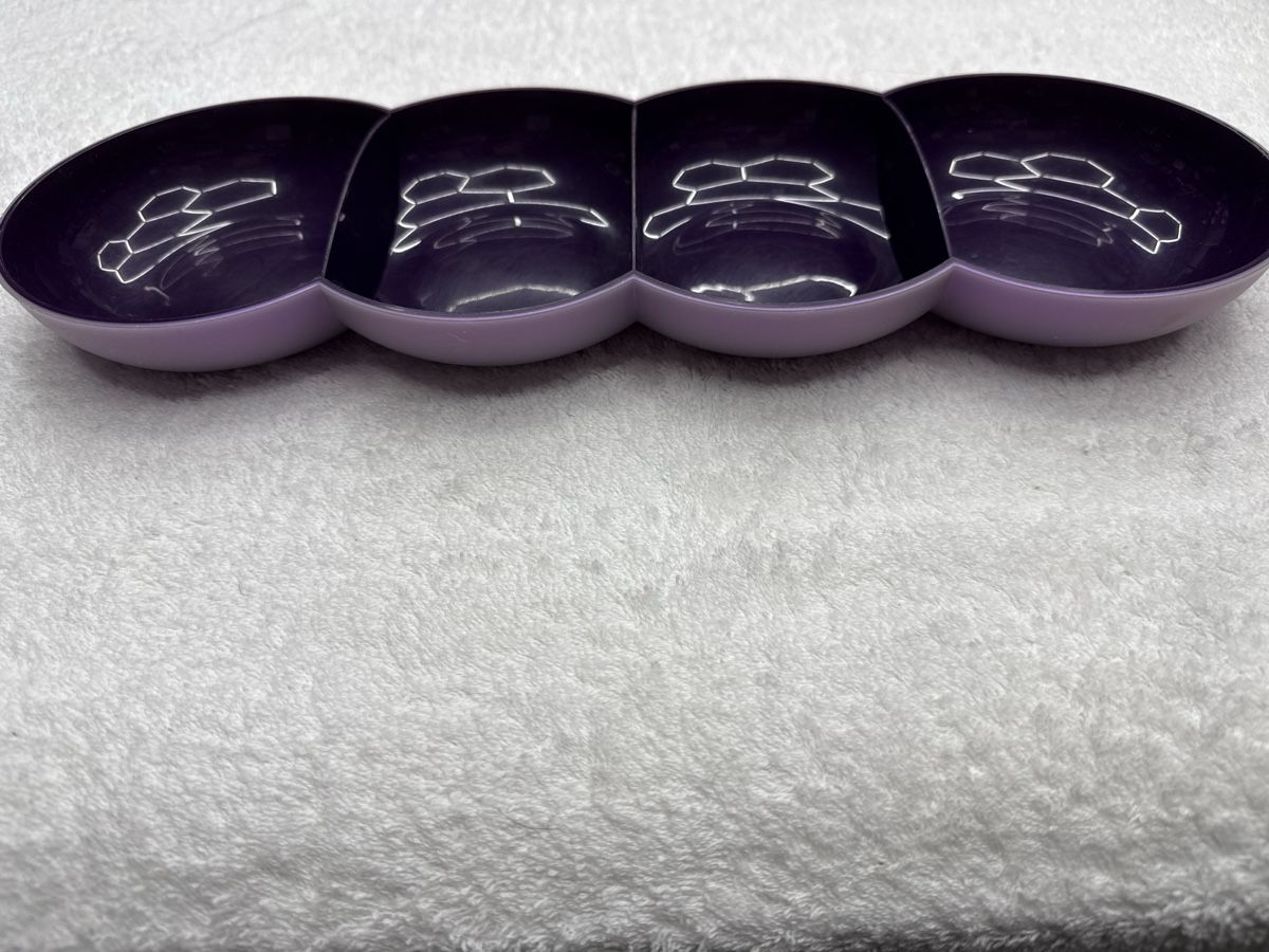 Tupperware Behälter & Ähnliches: Tupperware Allegra Perle, plat de service à 4 compartiments  – Gebraucht aus Chenens von anasantos90