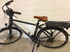 E-Bike Leopard Strada II schwarz 550 km guter Zustand 