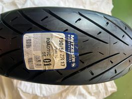 Motorradreifen Metzeler Roadtec 01 SE 190/55 ZR17 75W