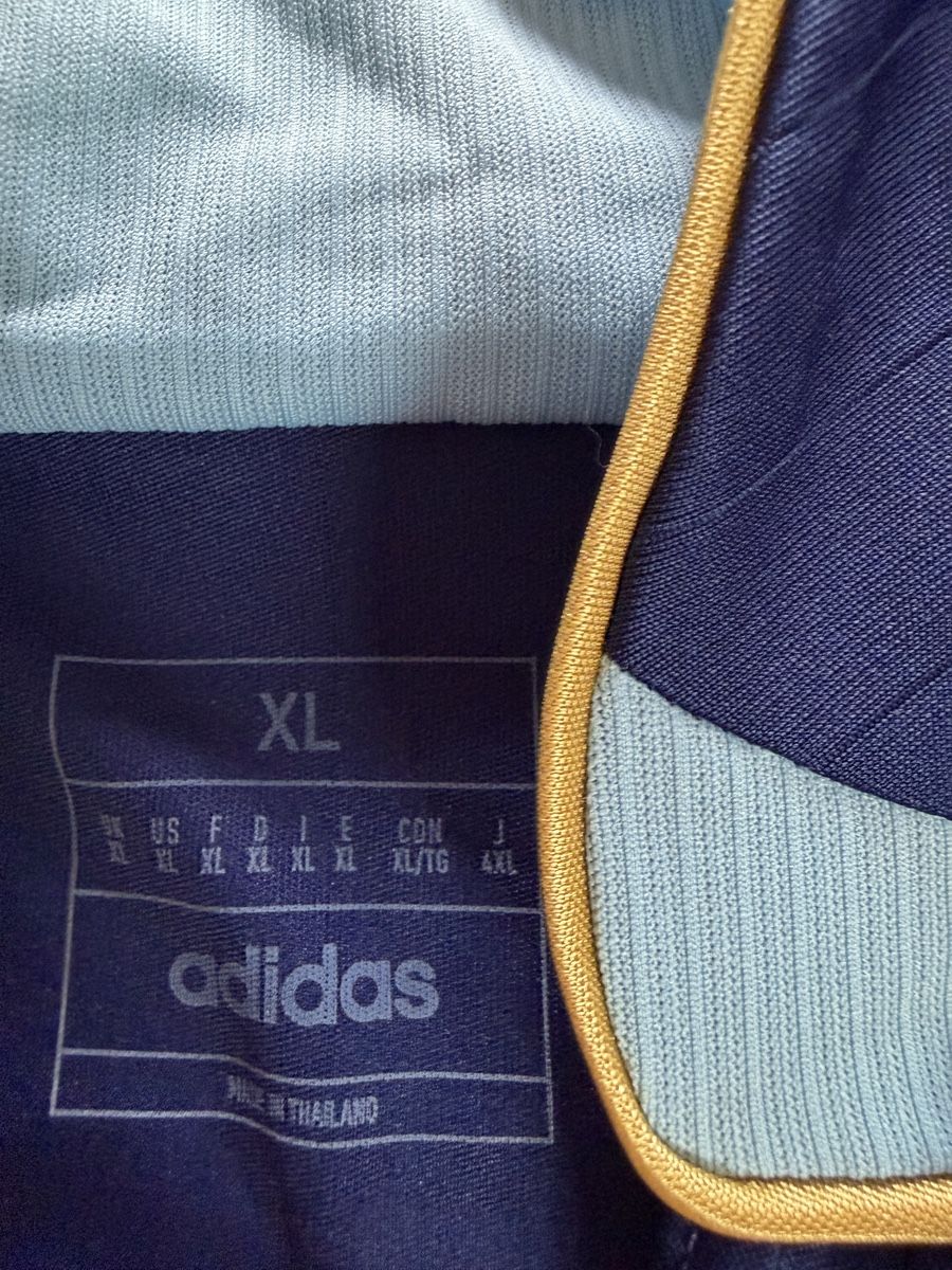 Adidas Leibchen & Hosen: Original Argentinien 2006 Reissue – Neu (gemäss Beschreibung) aus Aarberg von marcoo237 1