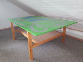 Kinderspieltisch