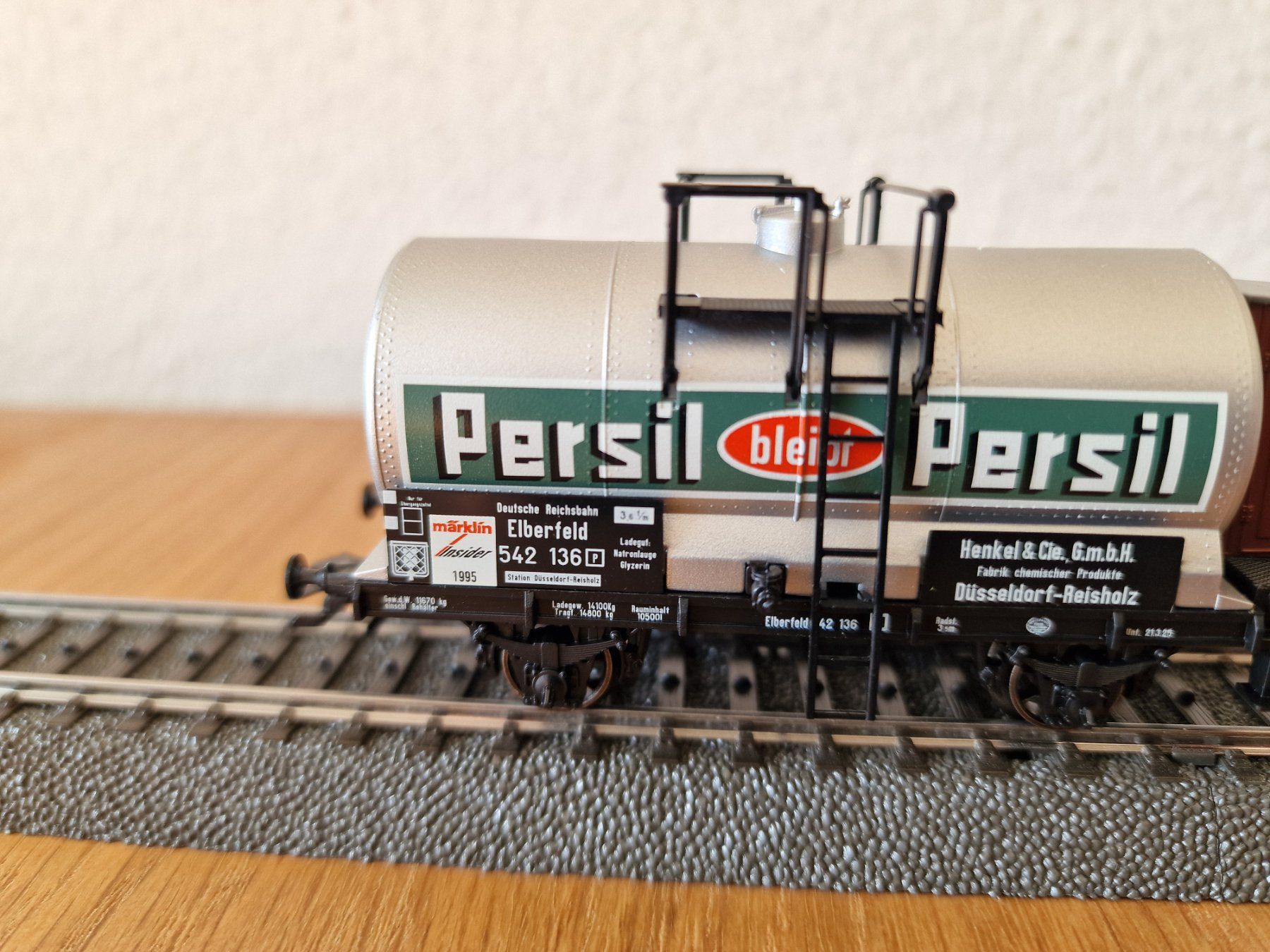 Märklin Modelleisenbahnen: Märklin Tankwagen Persil H0 – Gebraucht aus Matten b. Interlaken von lor_hr9w 3