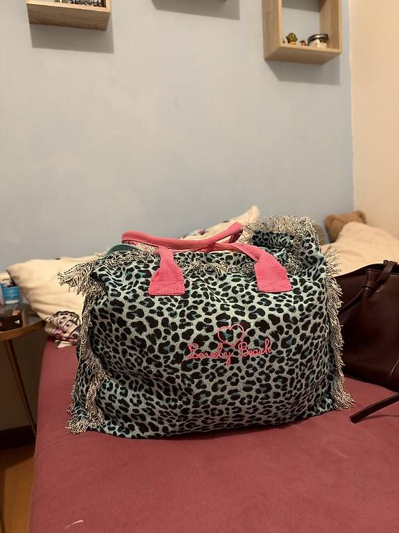 Borse da donna: Borsa spiaggia  – Nuovo e nell'imballaggio originale da Gorduno venduto da deesssiree 2