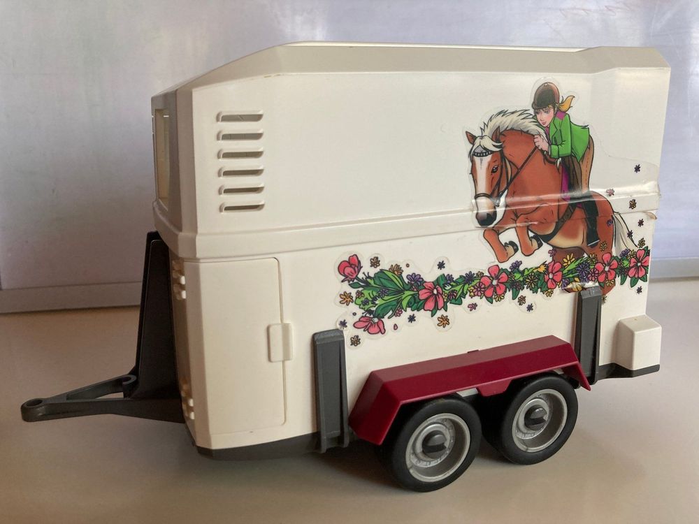  Schleich Horse Club - Pick-up mit Pferdeanhänger 