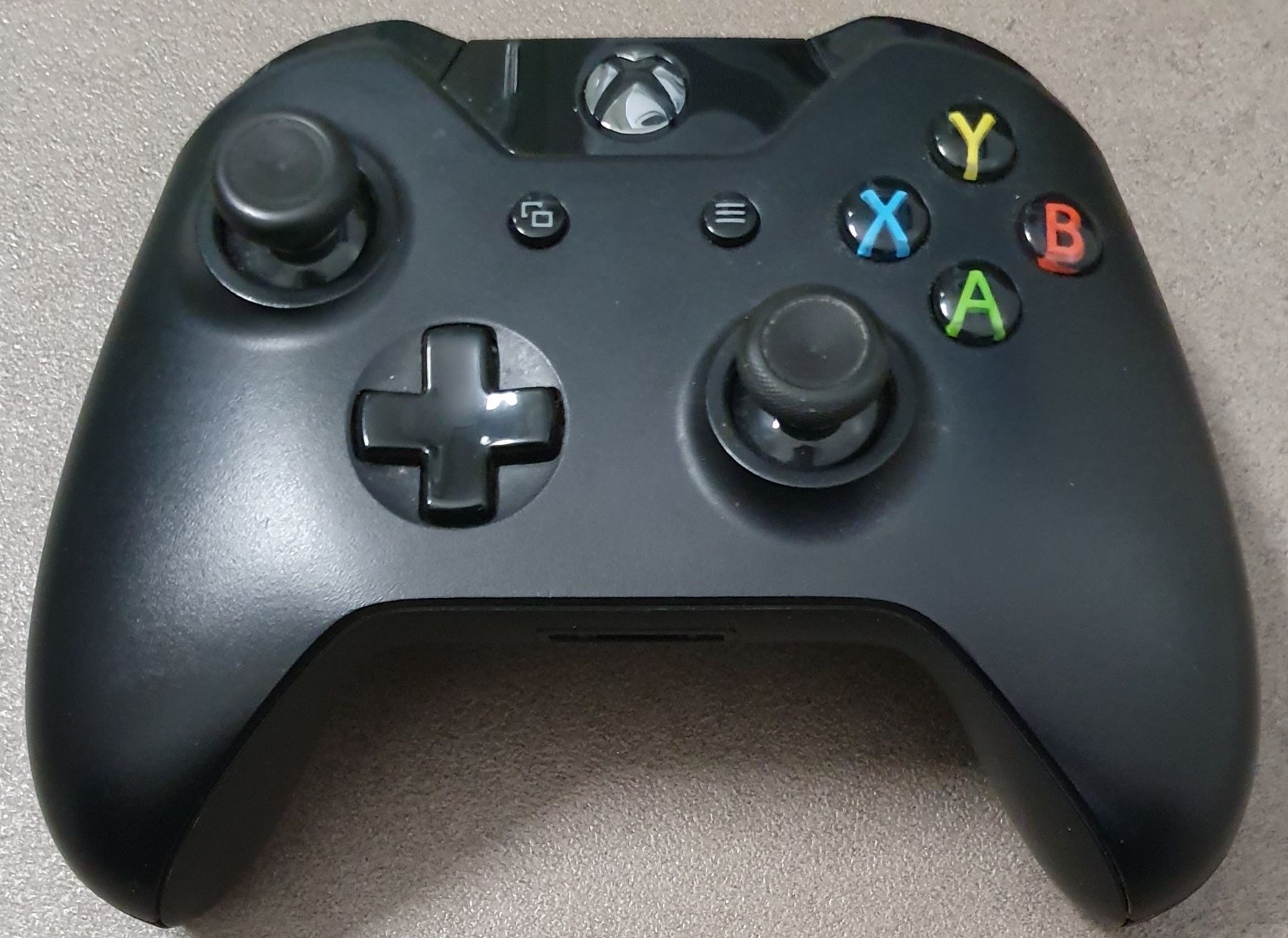 Microsoft Controller: XBOX ONE Controller - schnelle Lieferung – Usato da Birsfelden venduto da Dealgoenner24 1