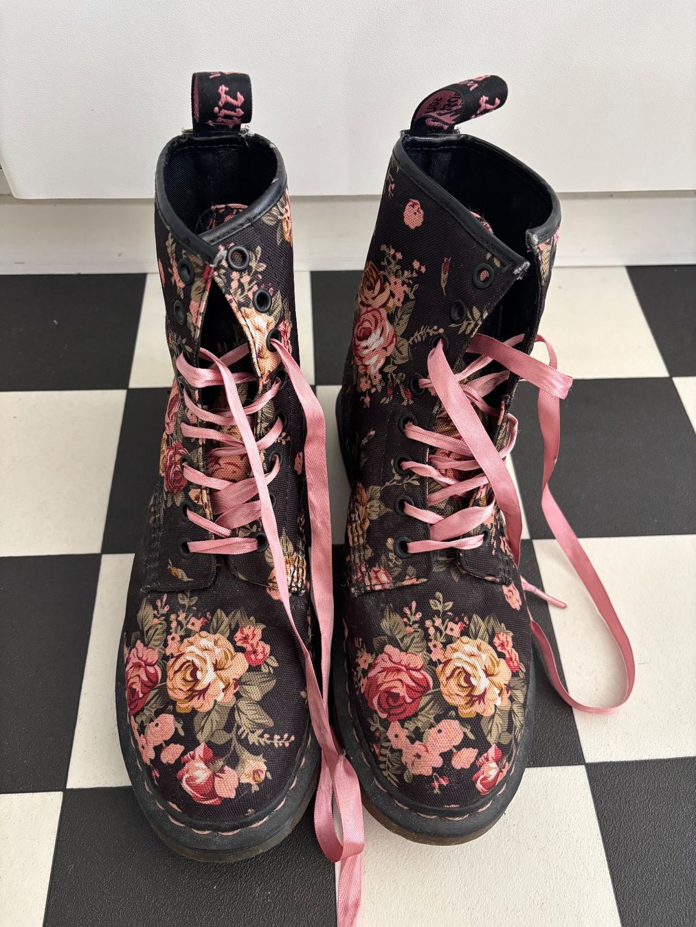 Dr. Martens Chaussures femmes: Dr Martens – D'occasion à Zürich par lui_r26y