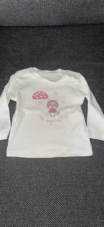 Petit pull en coton neuf 