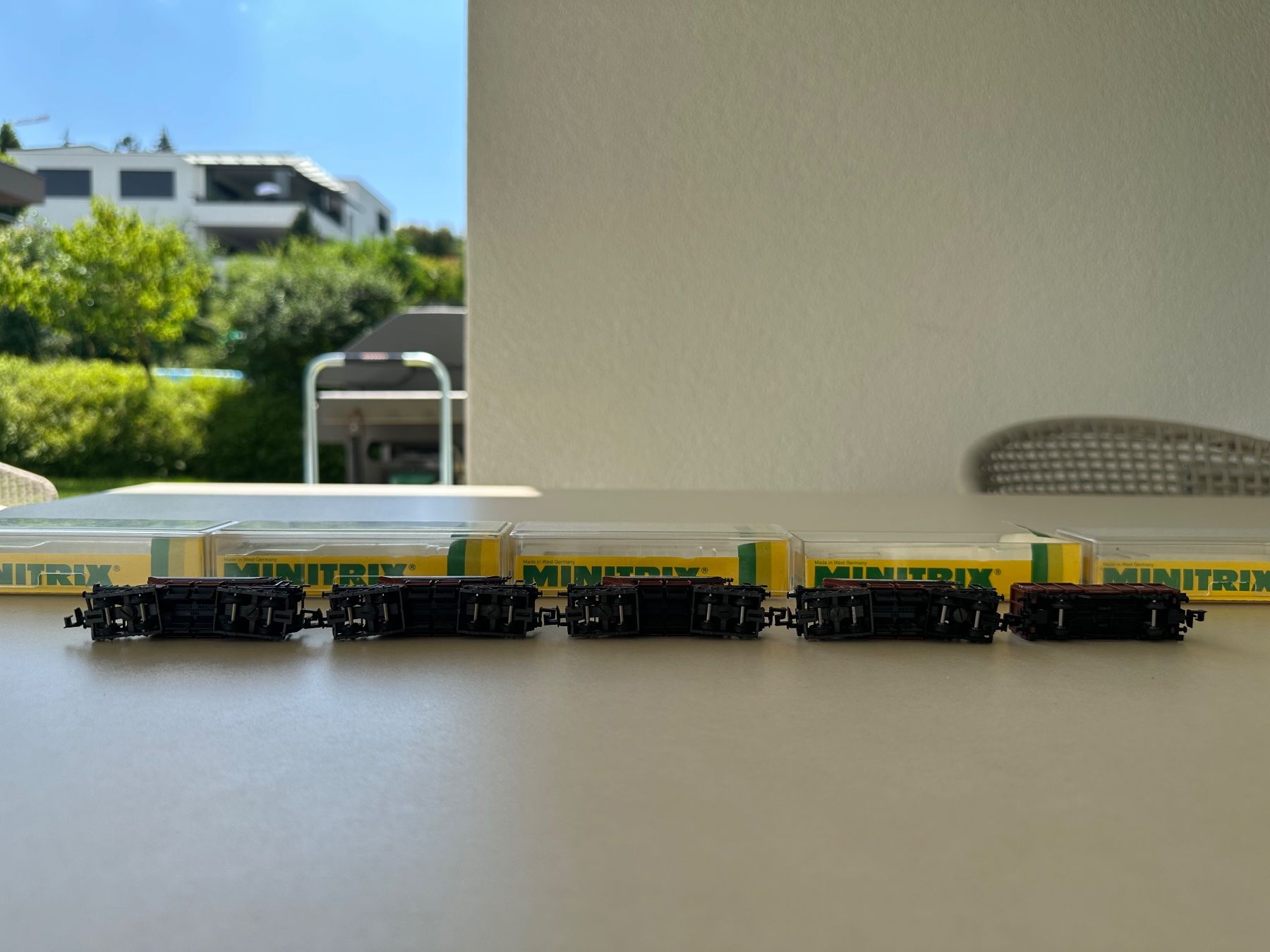 Trix Modellini di ferrovie: Minitrix N - 5x SBB Güterwagen - Weiacher Kies OVP – Usato da Muri AG venduto da gae_kz9y 4