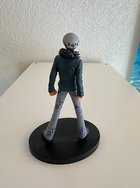 Statuette: One Piece - Law – Difettoso da Mollis venduto da sve_swp9 1