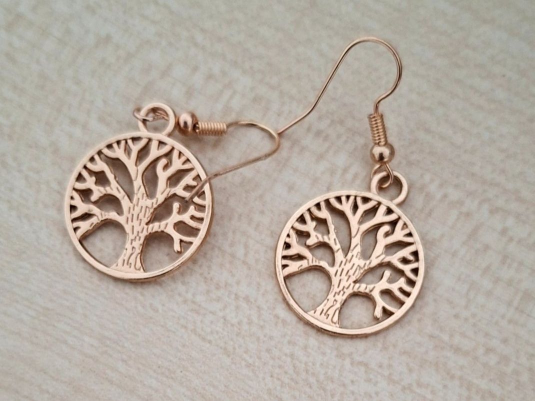 Boucles d'oreille: Schöne Lebensbaum Ohrhänger – Neuf (Voir description) à Reinach AG par nicki024