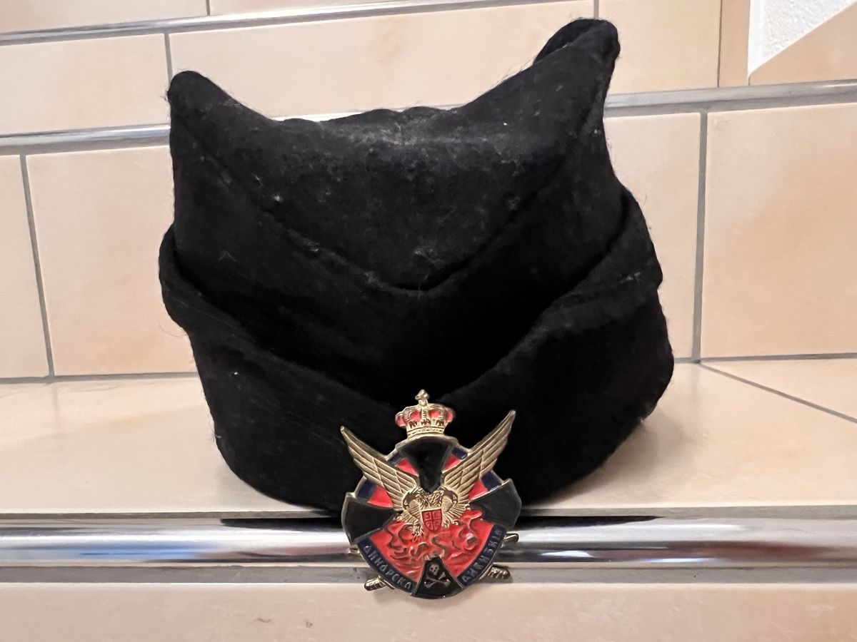Hüte, Mützen & Caps: Beret der dinarischen Tschetnik-Division – Gebraucht aus St. Niklausen OW von roc2554 1