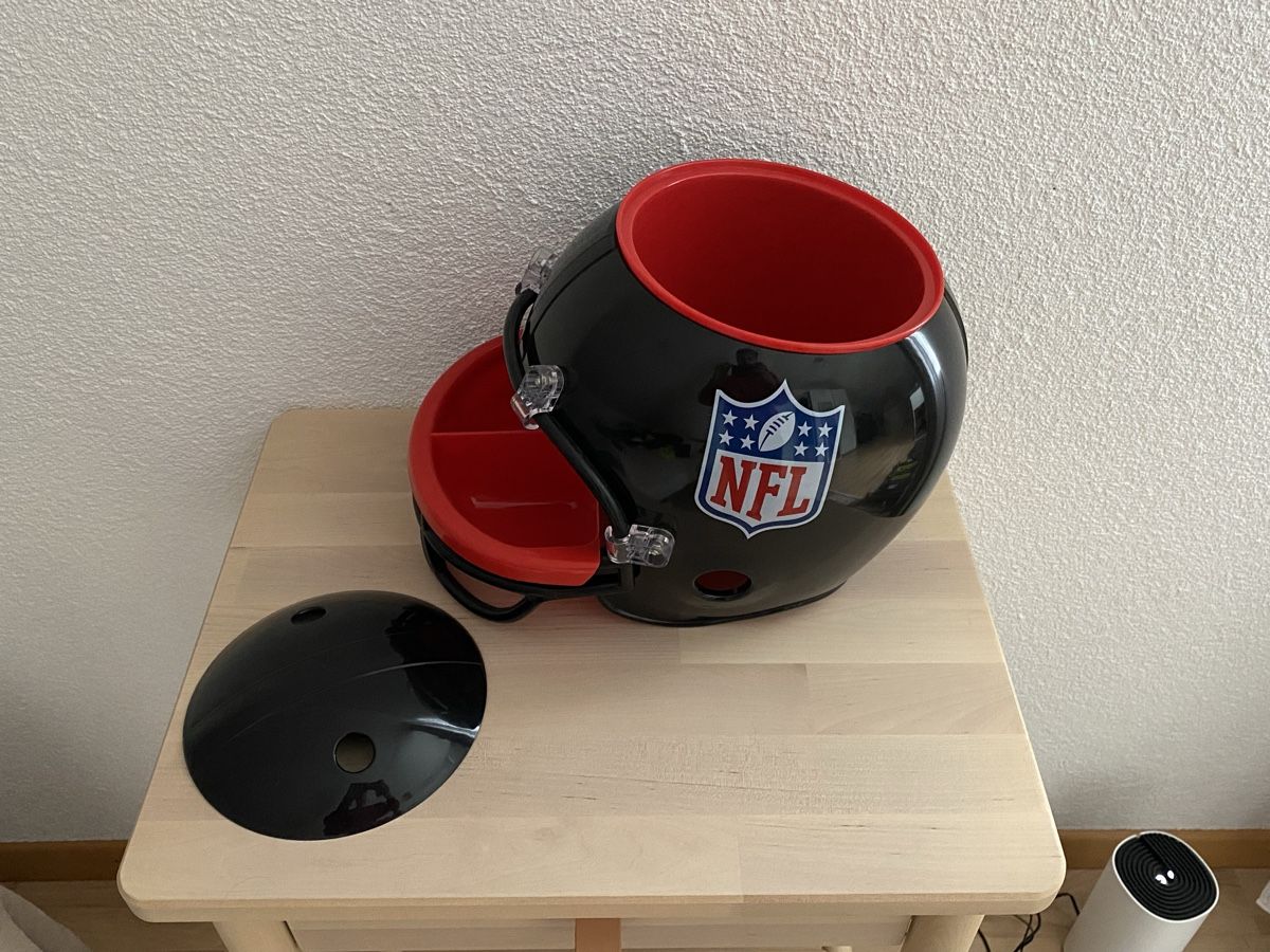 NFL Abiti antichi: Nfl Snackhelm – Nuovo (secondo la descrizione) da Arbon venduto da arminnnn 1