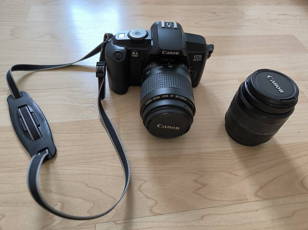 Kamera: NEUWERTIG: Canon EOS 5000 Analog-Set | 2 Objektive  – Gebraucht aus Rebstein von hshul1