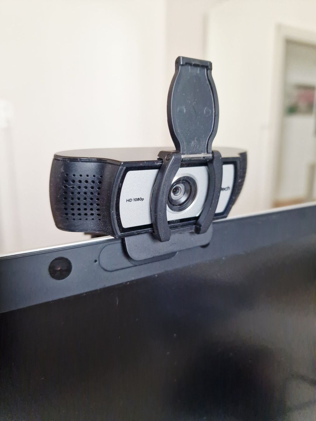 Logitech Webcam: Logitech C930e Webcam Full-HD-1080p + 90-Grad-Blickfeld – Usato da Hallau venduto da CHACLA 5