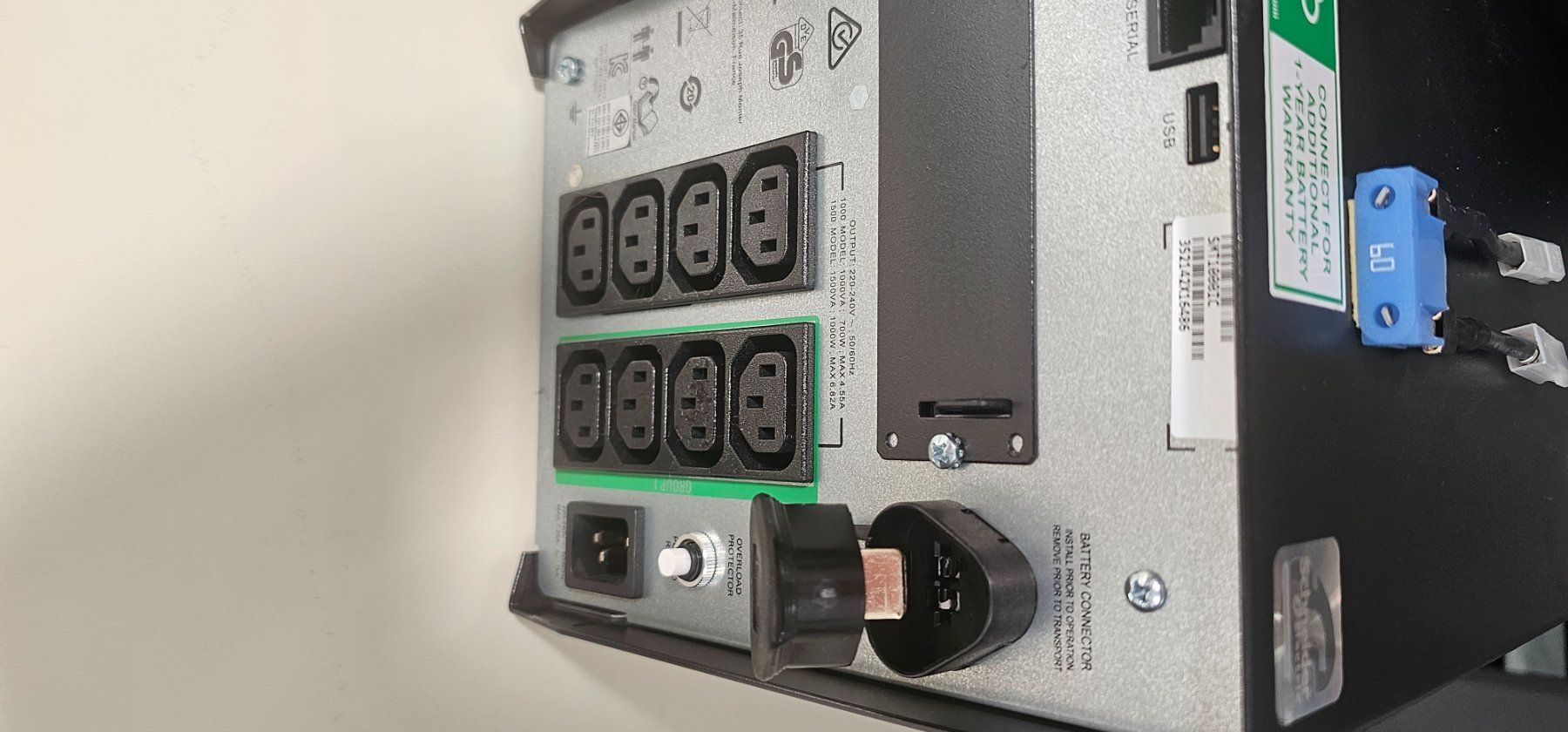 Apc Componenti elettronici: Apc smart UPS 1000 (senza batterie) – Usato da Tenero venduto da Blokybruno 3