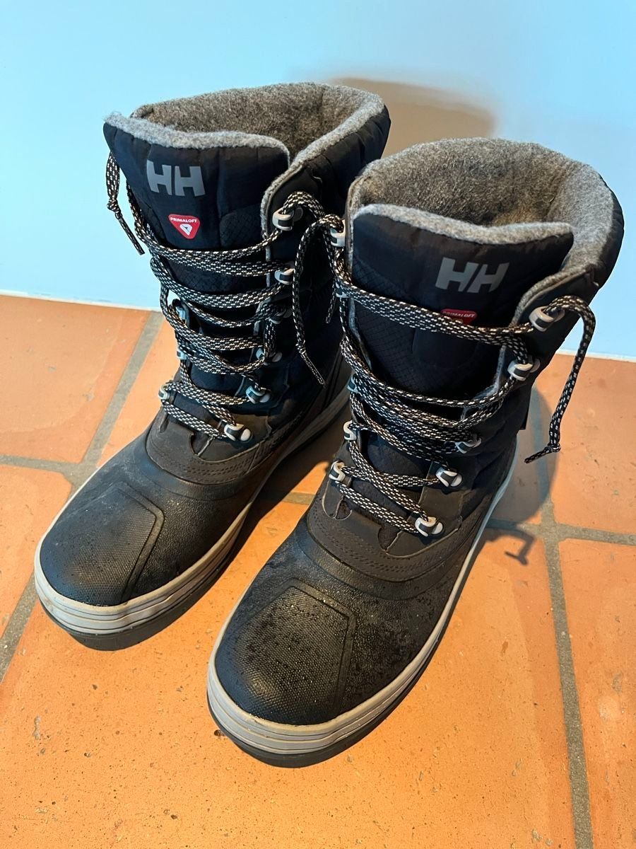 Helly Hansen Scarpe da uomo: Winterstiefel – Usato da Zürich venduto da reborn92