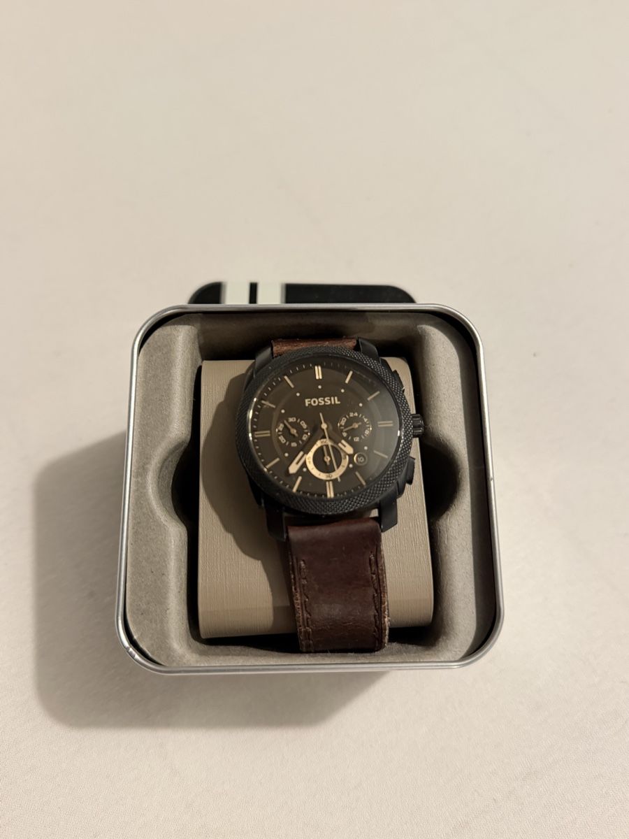 Fossil Montres: Fossil Chronograph Watch Brown Leather Strap Box Receipt – D'occasion à Mönchaltorf par Rbf87