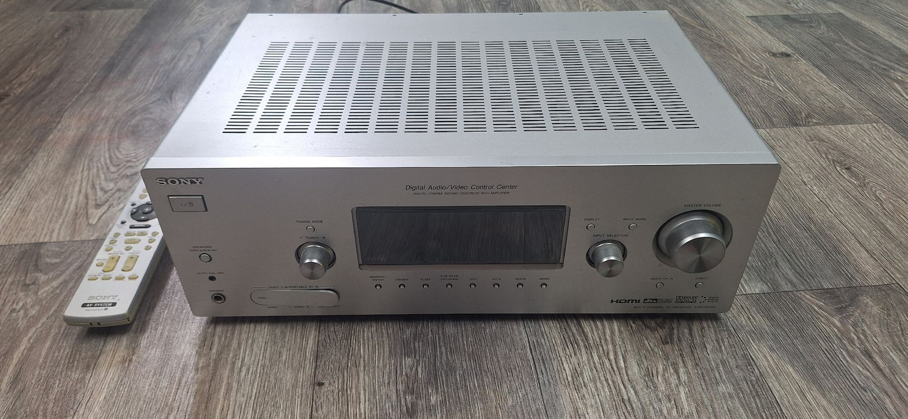 Sony Ricevitori: Sony Verstärker STR-DG700 220Watt – Usato da Buchs SG venduto da Saimn78