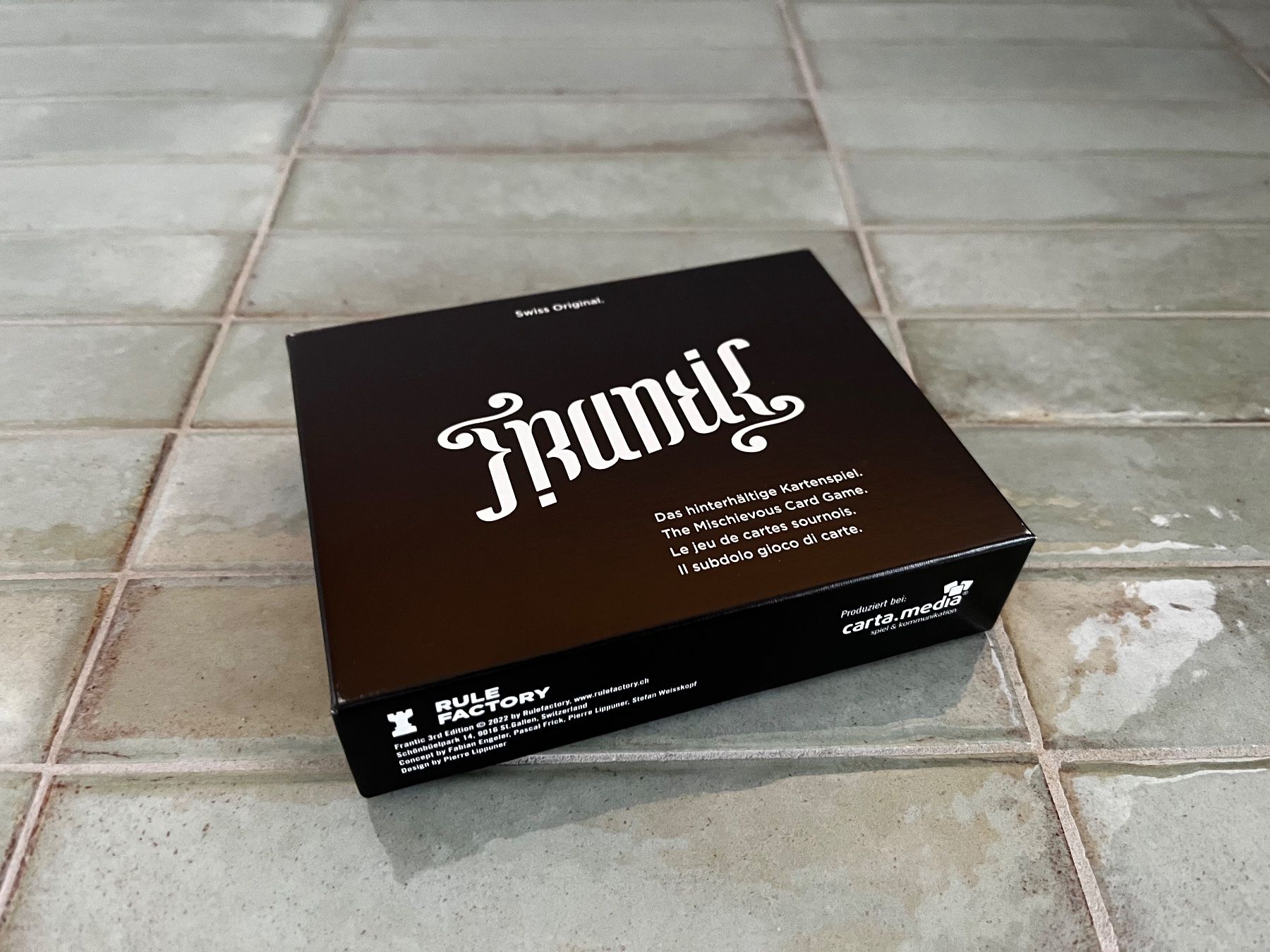 Giochi: Jeu de cartes Frantic - le UNO suisse – Nuovo e nell'imballaggio originale da Corjolens venduto da donod90
