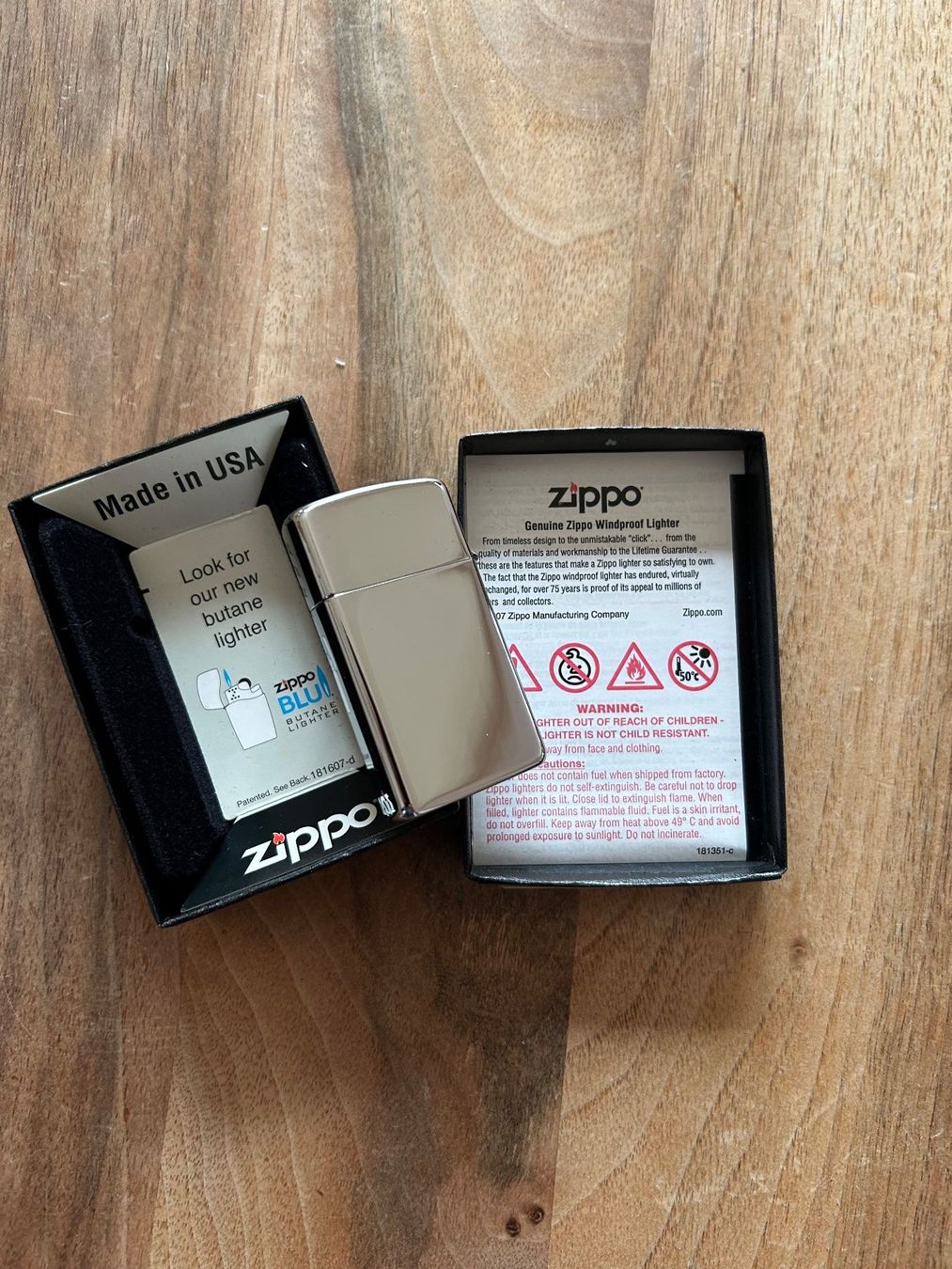 Accendini: Zippo Benzinfeuerzeug – Nuovo e nell'imballaggio originale da Aarau venduto da Tanichtis01 1