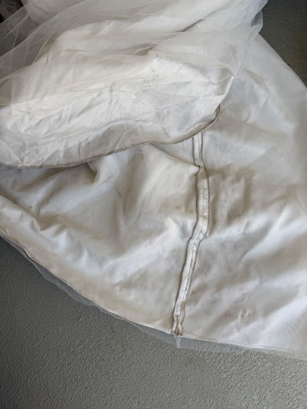Vestiti: Brautkleid/ Hochzeitskleid Gr. 32/34 – Usato da Auenstein venduto da moin. 7