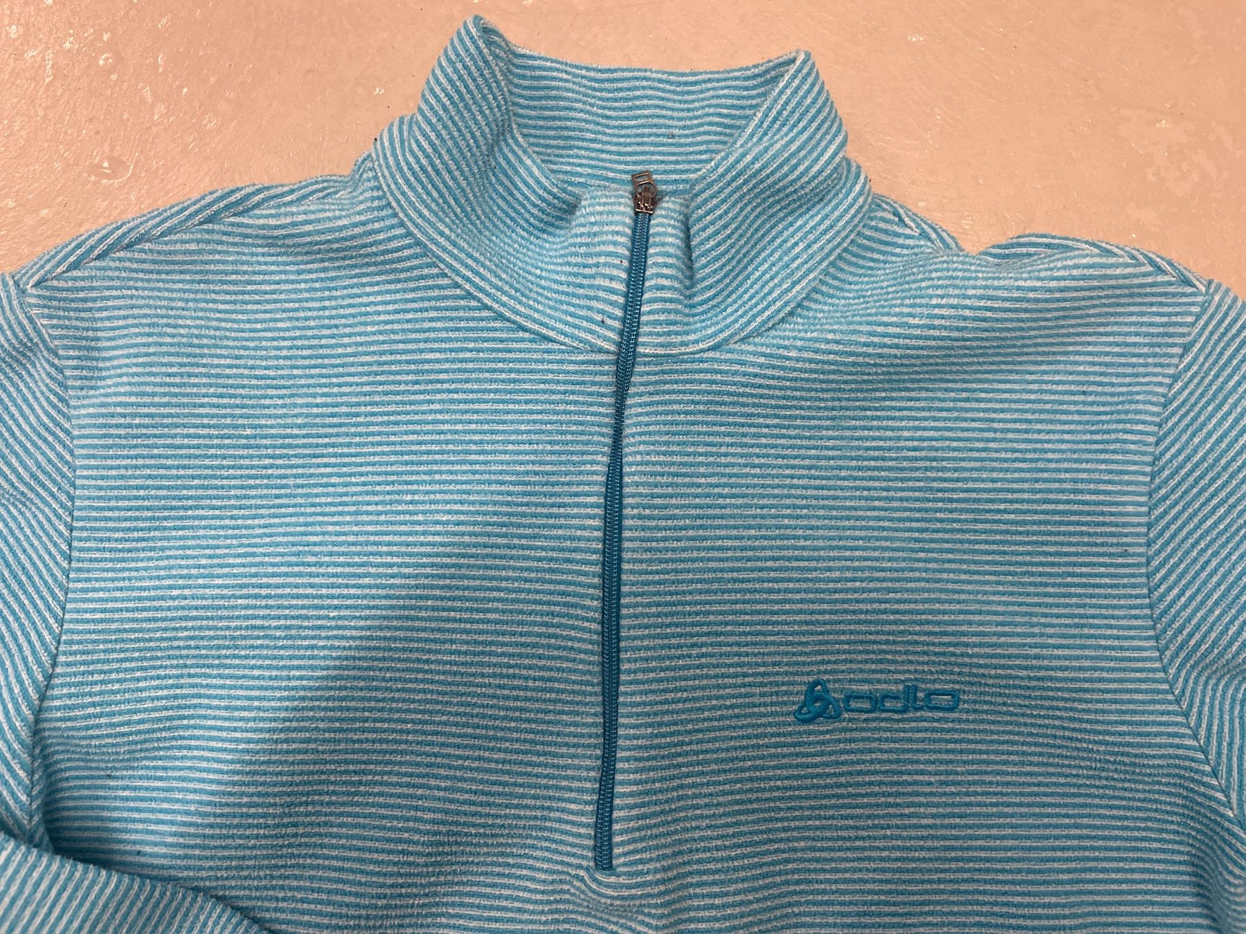 Odlo Pulls et sweat-shirts: Odlo Thermopullover Gr.128 – D'occasion à Horgen par Abeille80 1