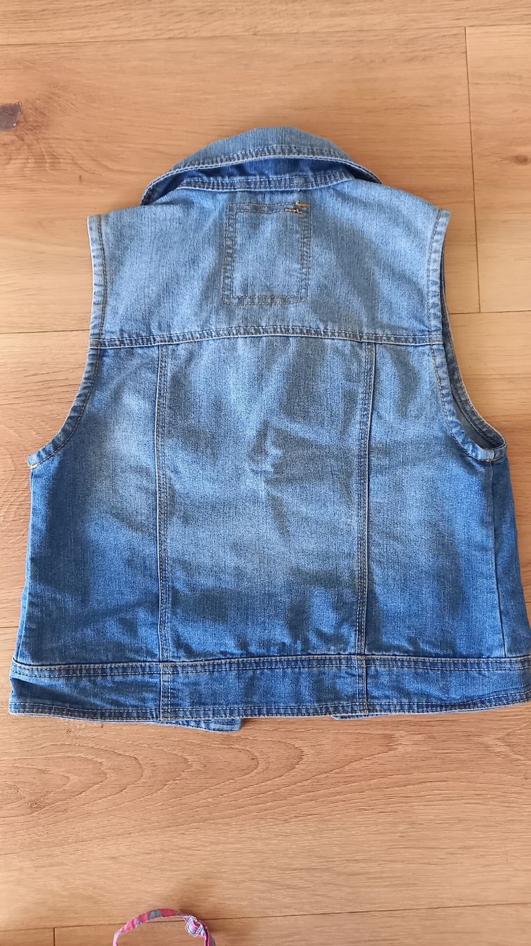 Lotti & Set di vestiti: Mädchen Sommerset Gr. 140 – Usato da Lützelflüh-Goldb venduto da Punktesammler 2