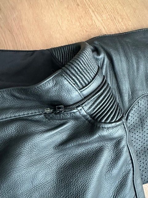 Alpinestars Pantaloni: Alpinestar Leder Motorradhose  Grösse 60 – Usato da Buchs ZH venduto da al03a 5