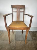 Dachbodenfund Stuhl Jugendstil ?