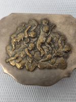 Antiker Schmuckkasten mit Engeln