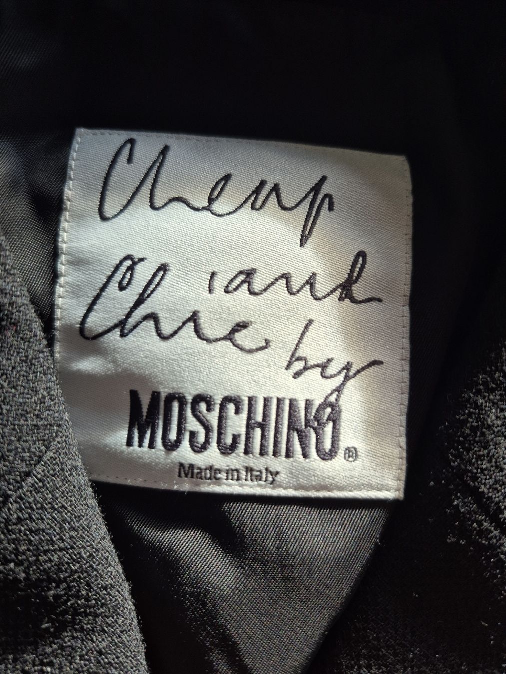 Moschino Kleiderpakete: Ensemble tailleur Moschino, noir élégant - Taille 36 – Neu (gemäss Beschreibung) aus St-Pierre-Clages von _RV 2