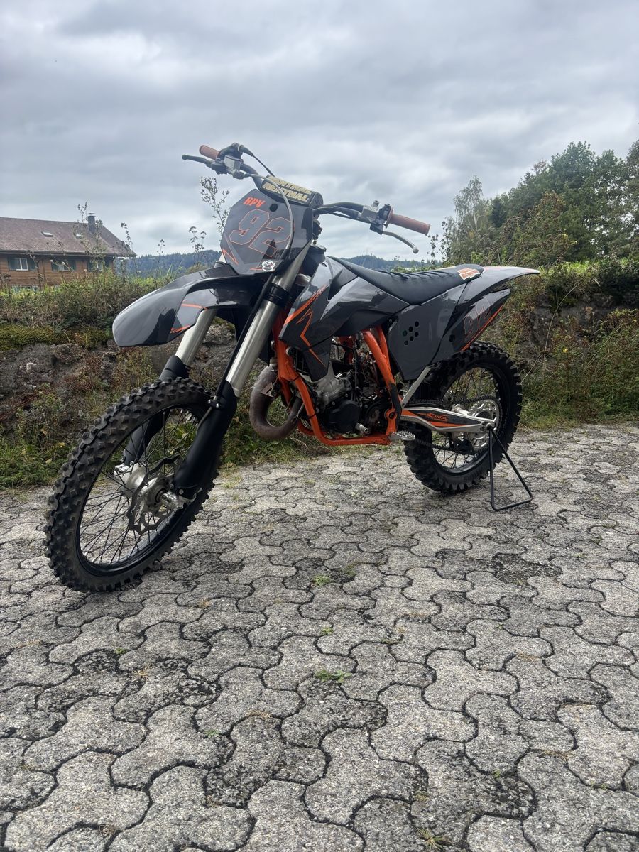 KTM Enduro: KTM SX 125 – Usato da unterägeri venduto da Nelo.92
