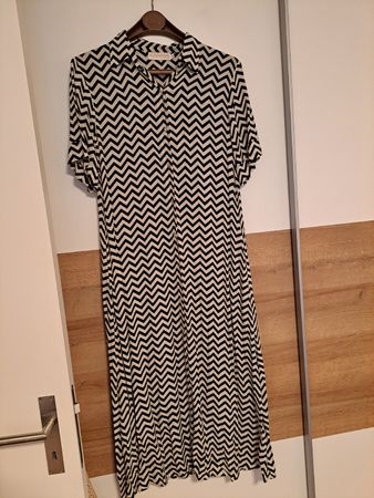 Kleid mit Zickzackmuster Marke IVANA Grösse L