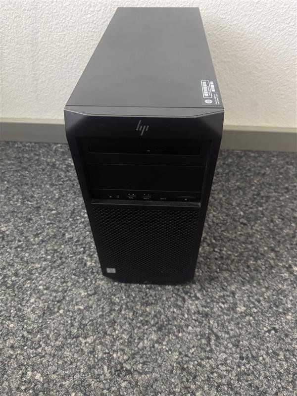 Hewlett Packard PC: HP Z2 Tower G4 Workstation – Usato da Staufen venduto da Delenio