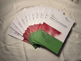 AKAD Chemie-Bücher für die Passerelle